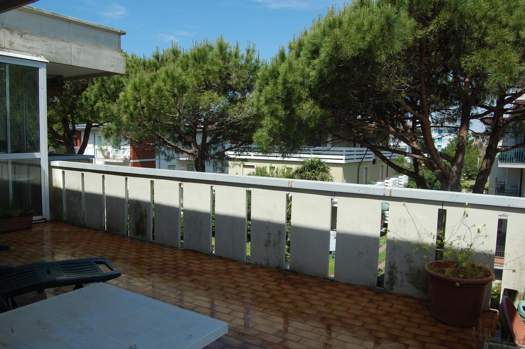 Appartamento Elegance Lignano Sabbiadoro Eksteriør bilde